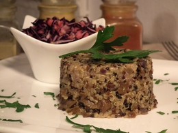 Quinoa rizoto s dubkmi a kapustovm altom